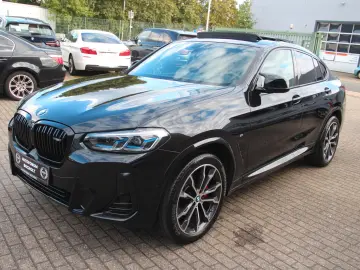 BMW X4 M40d xDrive   340 CP • HUD • PANO • ADAPTIVE M