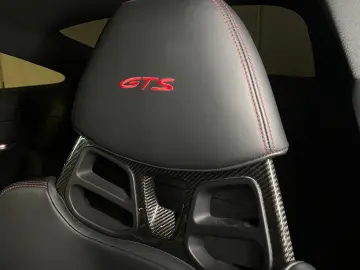 PORSCHE 992 (911) Carrera GTS   Leichtbau-Paket   BOSE