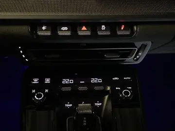 PORSCHE 992 (911) Carrera GTS   Leichtbau-Paket   BOSE