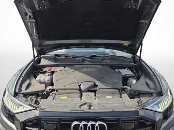 AUDI Q8 SUV 55 TFSI QUATTRO