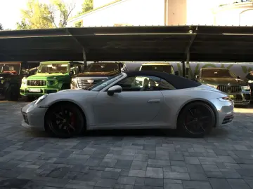 PORSCHE 911 Carrera 4 S Cabriolet