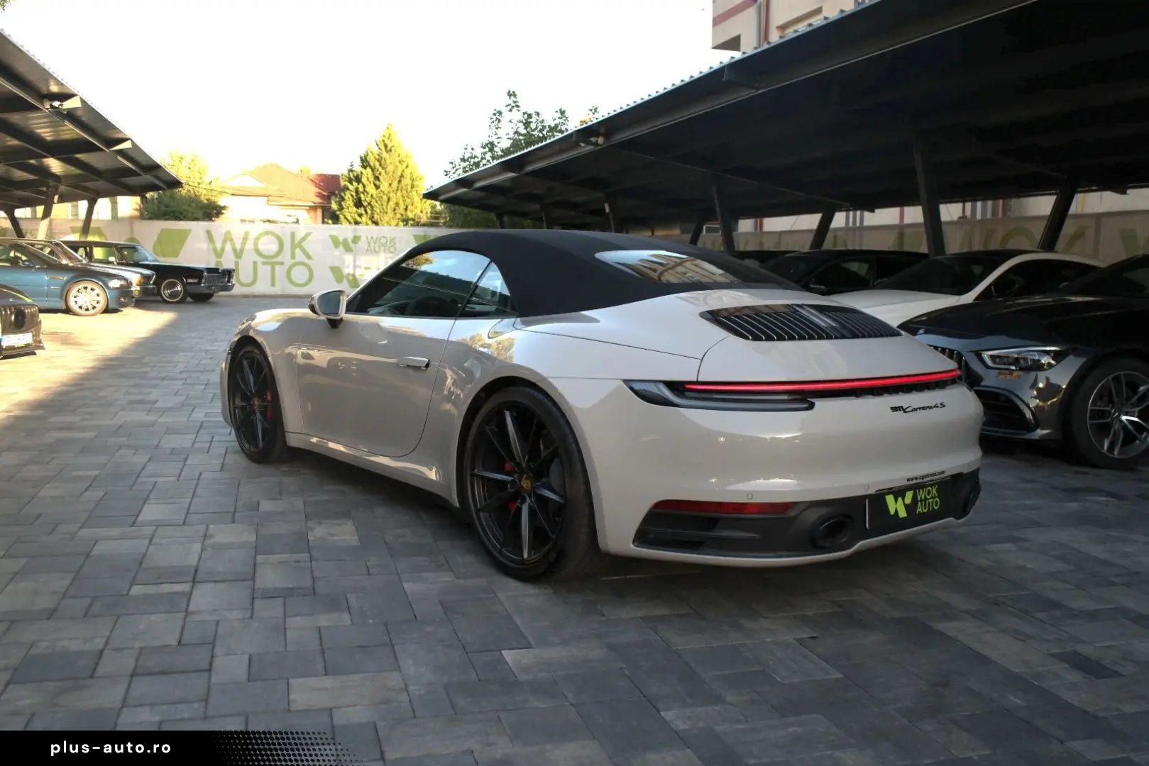 PORSCHE 911 Carrera 4 S Cabriolet
