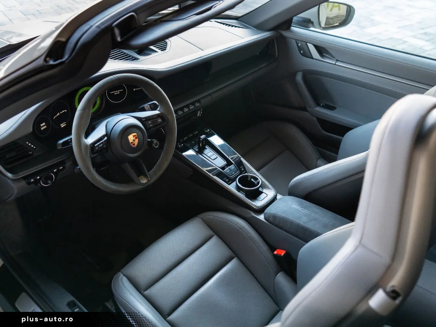 PORSCHE 911 Carrera 4 S Cabriolet