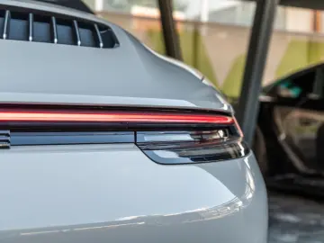 PORSCHE 911 Carrera 4 S Cabriolet