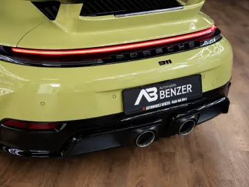 PORSCHE 992.2 Carrera GTS Aero-Kit Titan-Auspuff BOSE