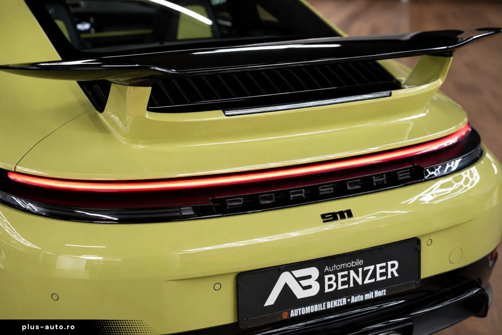 PORSCHE 992.2 Carrera GTS Aero-Kit Titan-Auspuff BOSE