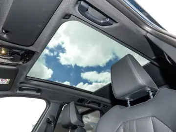 BMW X3 xDrive30e M Sport HUD PANO ACC AHK 360 KAM