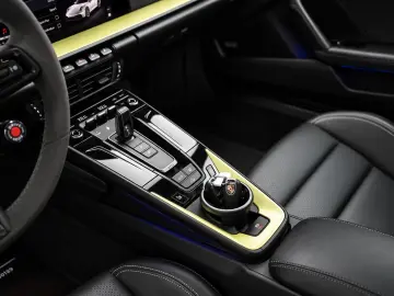 PORSCHE 992.2 Carrera GTS Aero-Kit Titan-Auspuff BOSE