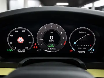 PORSCHE 992.2 Carrera GTS Aero-Kit Titan-Auspuff BOSE