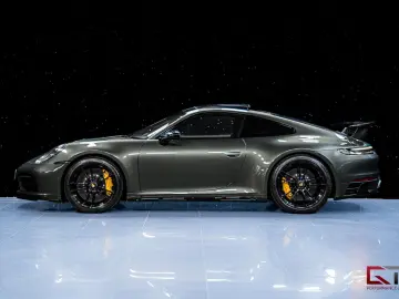 PORSCHE 911 992 Carrera 4 GTS PCCB Bur PDCC Aerokit