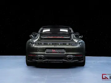 PORSCHE 911 992 Carrera 4 GTS PCCB Bur PDCC Aerokit