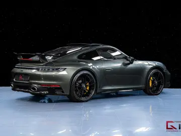PORSCHE 911 992 Carrera 4 GTS PCCB Bur PDCC Aerokit