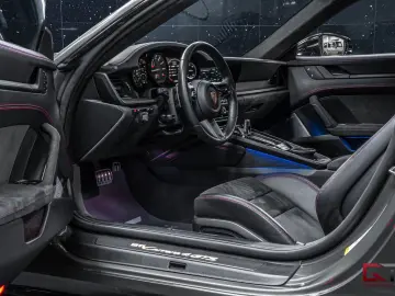 PORSCHE 911 992 Carrera 4 GTS PCCB Bur PDCC Aerokit