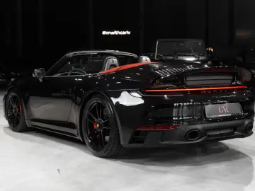PORSCHE 911 Carrera GTS Cabriolet PPF LED SportChrono