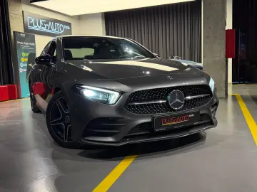 Mercedes-Benz A 220 Limousine 4Matic AMG Line Pano
