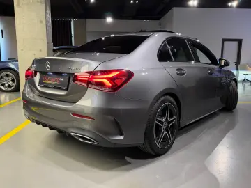 Mercedes-Benz A 220 Limousine 4Matic AMG Line Pano