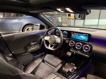 Mercedes-Benz A 220 Limousine 4Matic AMG Line Pano