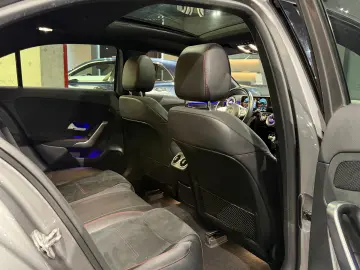 Mercedes-Benz A 220 Limousine 4Matic AMG Line Pano