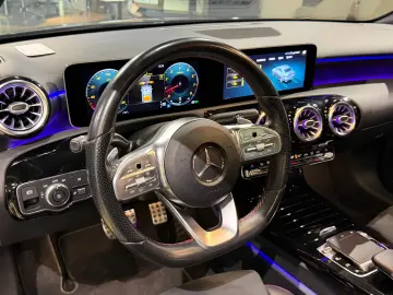 Mercedes-Benz A 220 Limousine 4Matic AMG Line Pano
