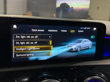 Mercedes-Benz A 220 Limousine 4Matic AMG Line Pano