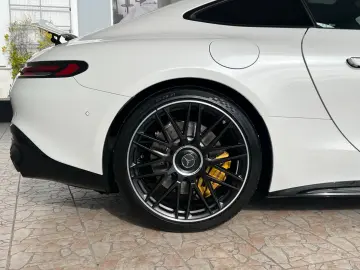 Mercedes-Benz GT 43 AMG Premium Plus Pano Distronic Navi