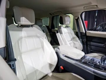 Land Rover Range Rover Sport 3.0D V6 HSE