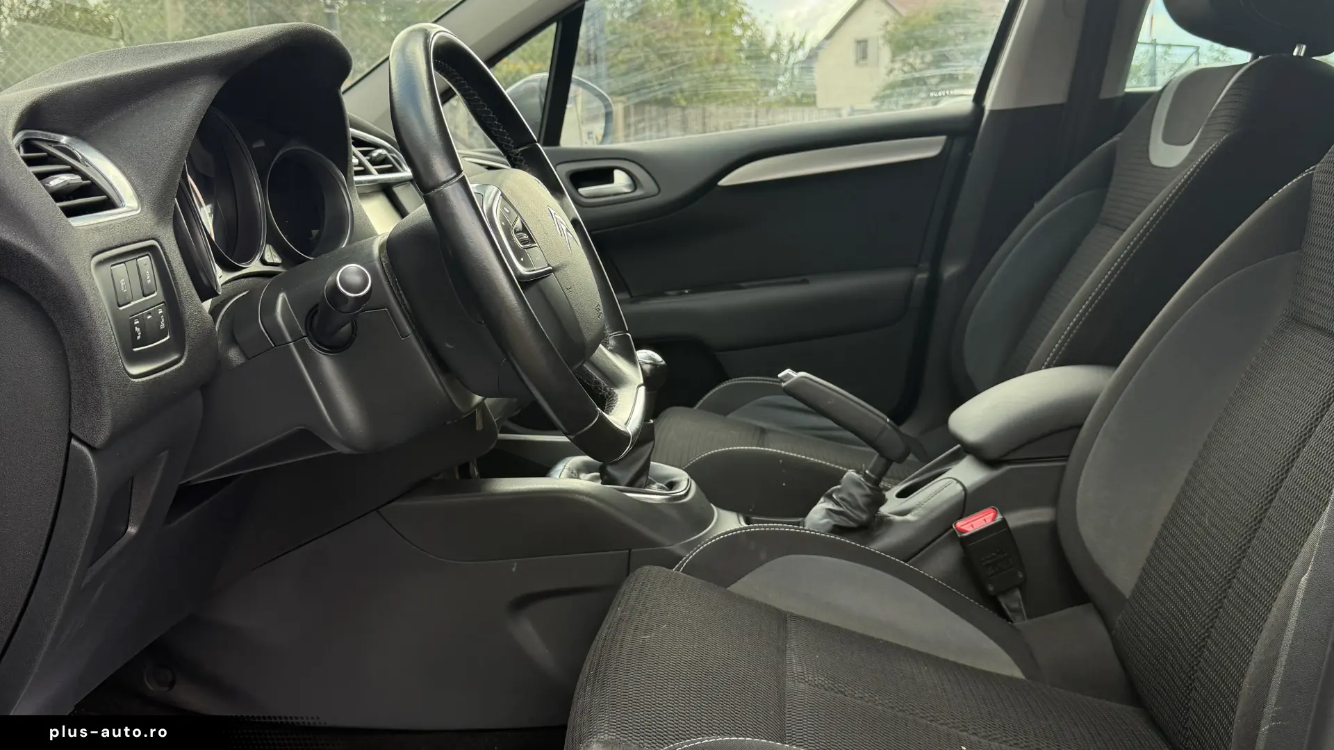 Citroën C4 Millennium   2017   Garantie   Credit   Rate