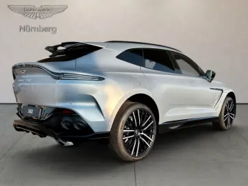 ASTON MARTIN DBX 707