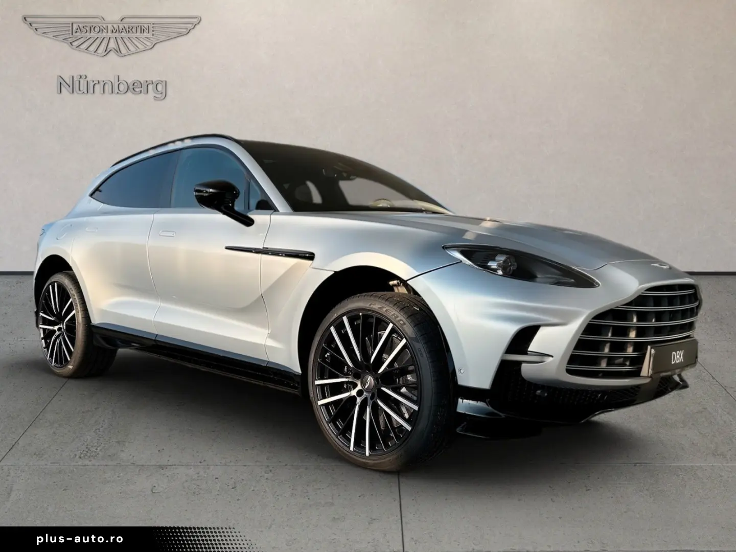ASTON MARTIN DBX 707