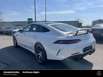 MERCEDES-BENZ AMG GT 43 4M  V8Style AHK Pano Sitzkli…