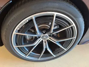 MERCEDES-BENZ AMG GT 4-trg. 53 4Matic V8 Style DESIGNO BEIGE
