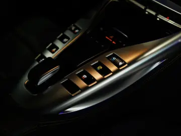 MERCEDES-BENZ AMG GT 53 4M  V8  Aerodynamik  S-Abgas  Schale