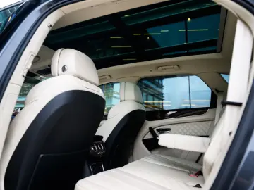 BENTLEY Bentayga 6.0 W12 4WD Autom.