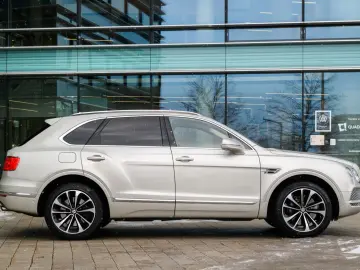 BENTLEY Bentayga V8  Centenary Specification