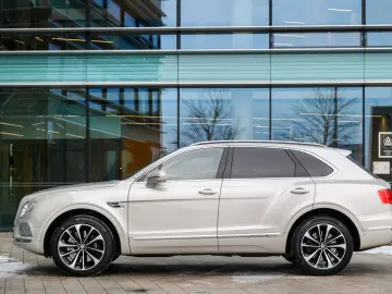 BENTLEY Bentayga V8  Centenary Specification