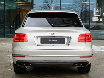 BENTLEY Bentayga V8  Centenary Specification