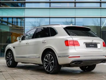 BENTLEY Bentayga V8  Centenary Specification