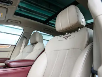 BENTLEY Bentayga V8  Centenary Specification