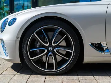 BENTLEY Continental GT 6.0 W12