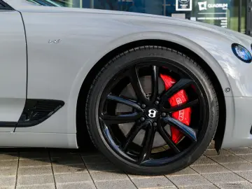 BENTLEY Continental GT V8