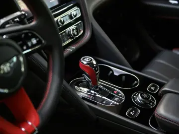 BENTLEY Bentayga 4.0 V8 S 4WD Autom.