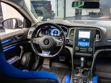 Renault Megane GT 205CP 4Control