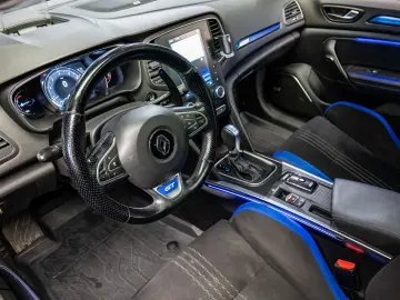 Renault Megane GT 205CP 4Control