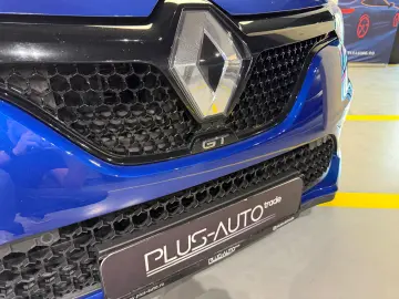 Renault Megane GT 205CP 4Control