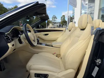 BENTLEY Continental GTC V8  NAIM MwSt. Rotating
