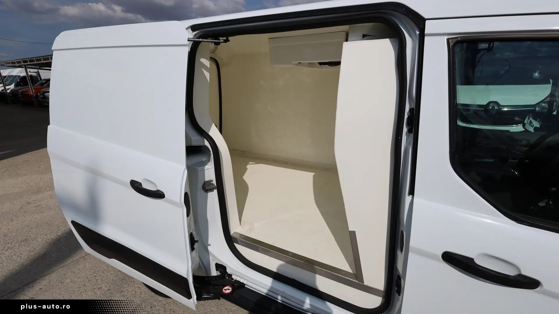 Ford Transit Connect L2H1 Frigo 1.5D 120 CP