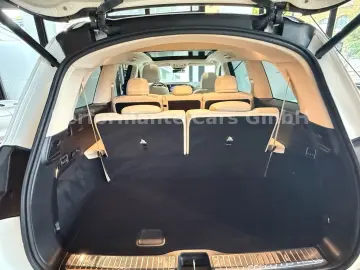 MERCEDES-BENZ GLS 400 d   4Matic   AMG   7x Sitze Le…
