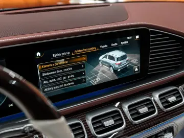 MERCEDES-BENZ GLS 600 Maybach