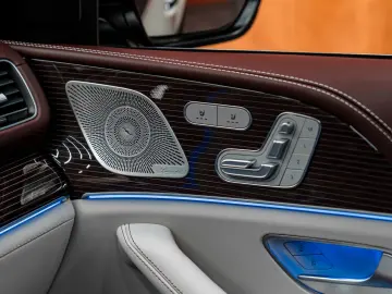MERCEDES-BENZ GLS 600 Maybach