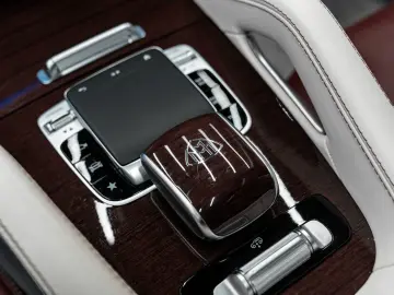 MERCEDES-BENZ GLS 600 Maybach